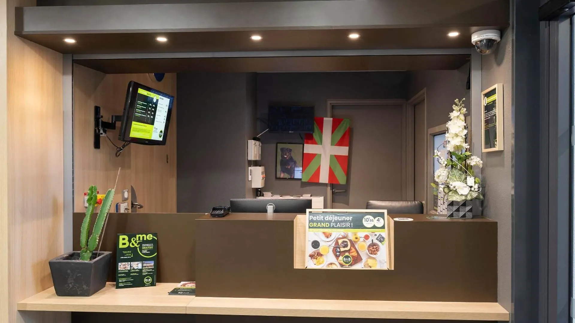 B&B HOTEL Bayonne Tarnos 2*,